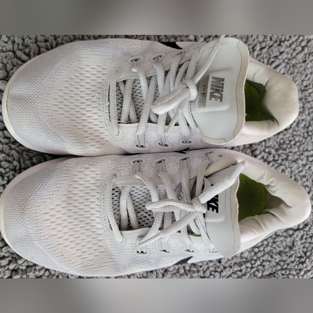 Nike Free Rn sneakers